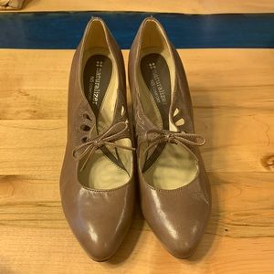 Naturaliser 7.5 wide vintage looking